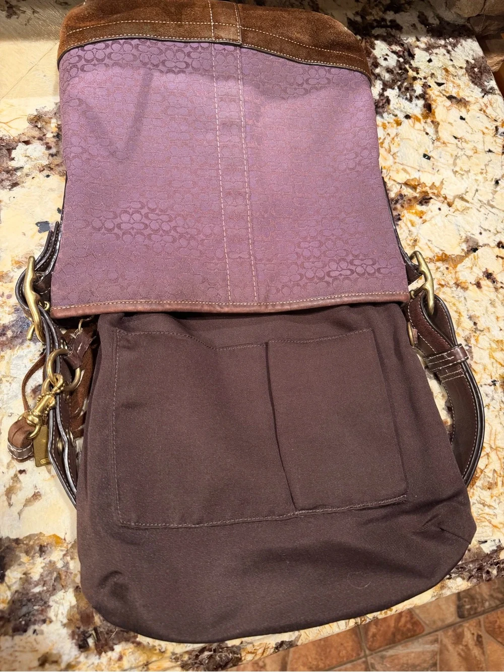 Coach VINTAGE Y2K EUC Lavender Purple Suede Trim Crossbody Tassel Metal Hang Tag